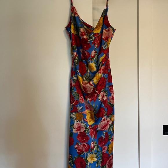 Blue Floral Wedding Guest Dress - The Latest Scoop - Size S - Worn Once - Picture 2 of 2